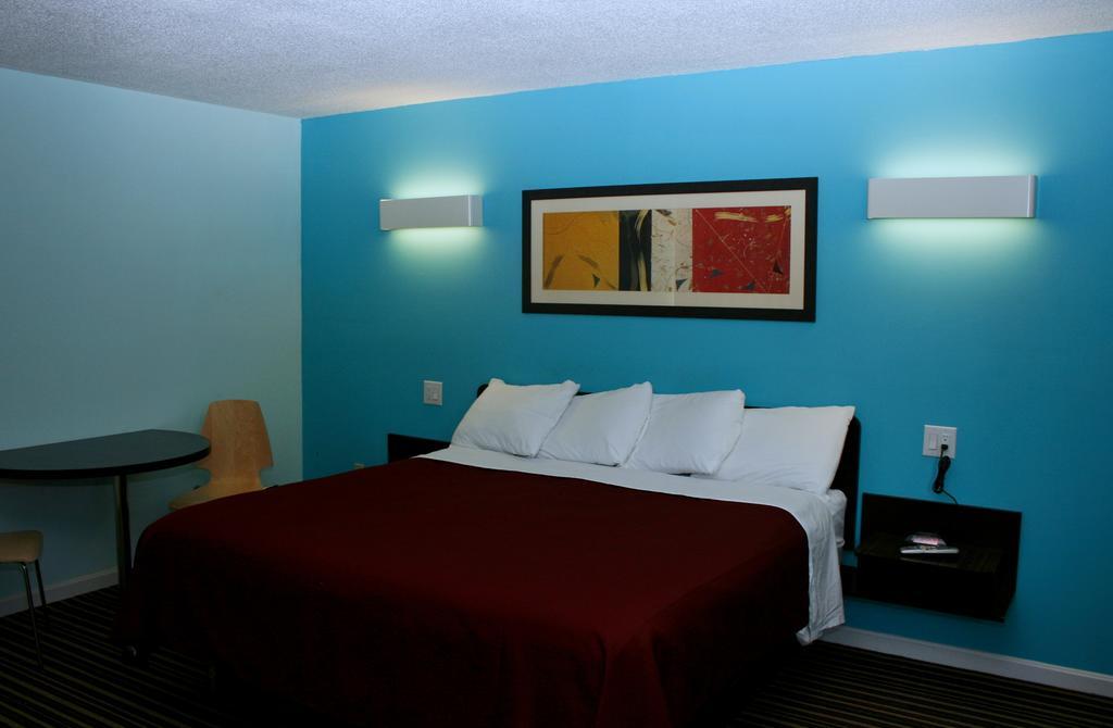 Relax Inn Front Royal Phòng bức ảnh
